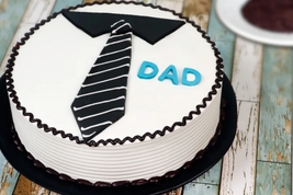 Fathers Day Tie Themed Cake