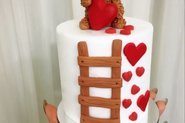 Mini Teddy Bear Romance Cake
